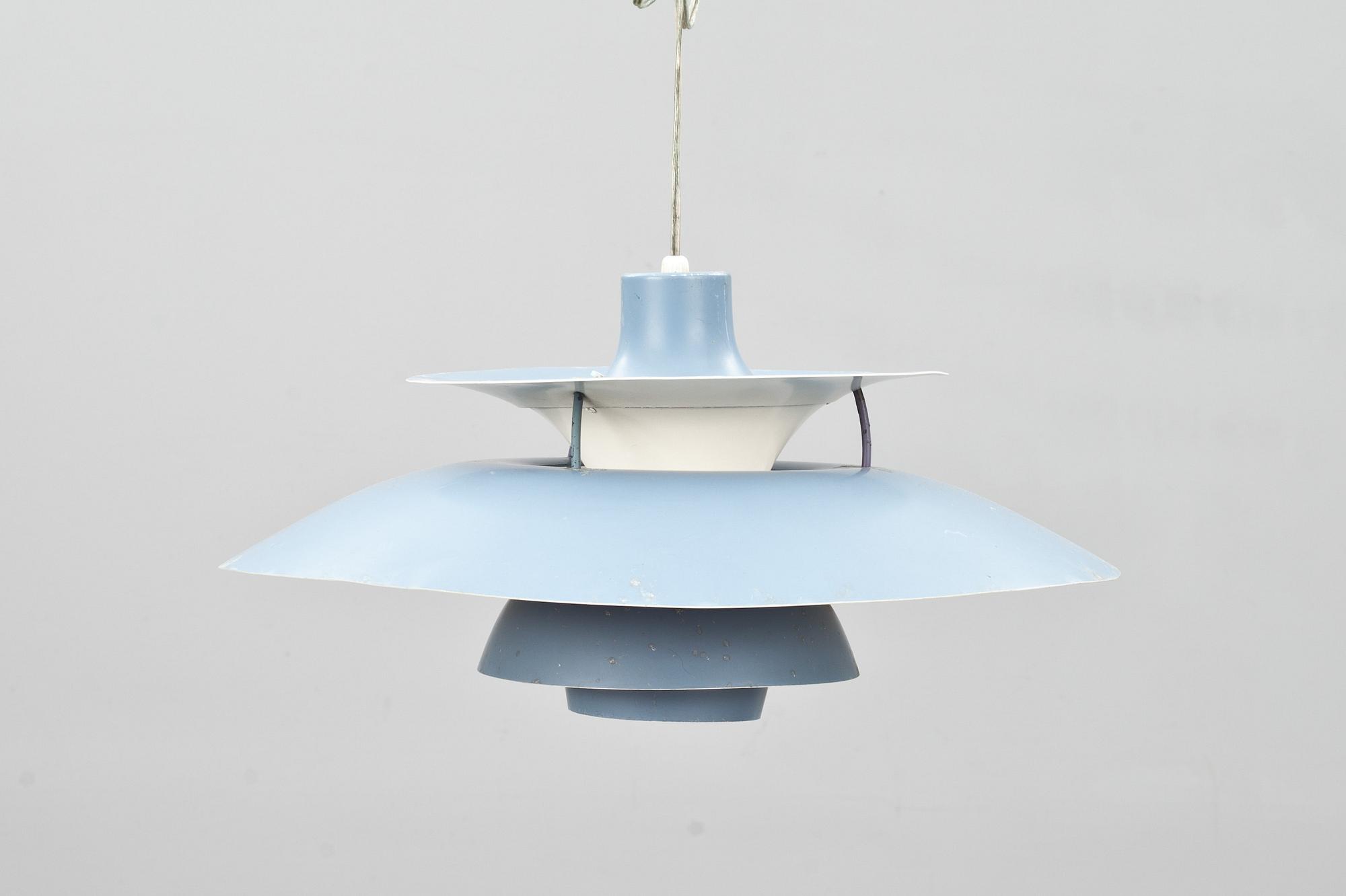 TAKLAMPA, "PH 5", Poul Henningsen för Louis Poulsen, Danmark.