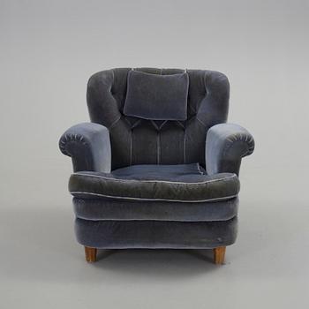 FÅTÖLJ. Modell 568, Josef Frank, Firma Svenskt Tenn.