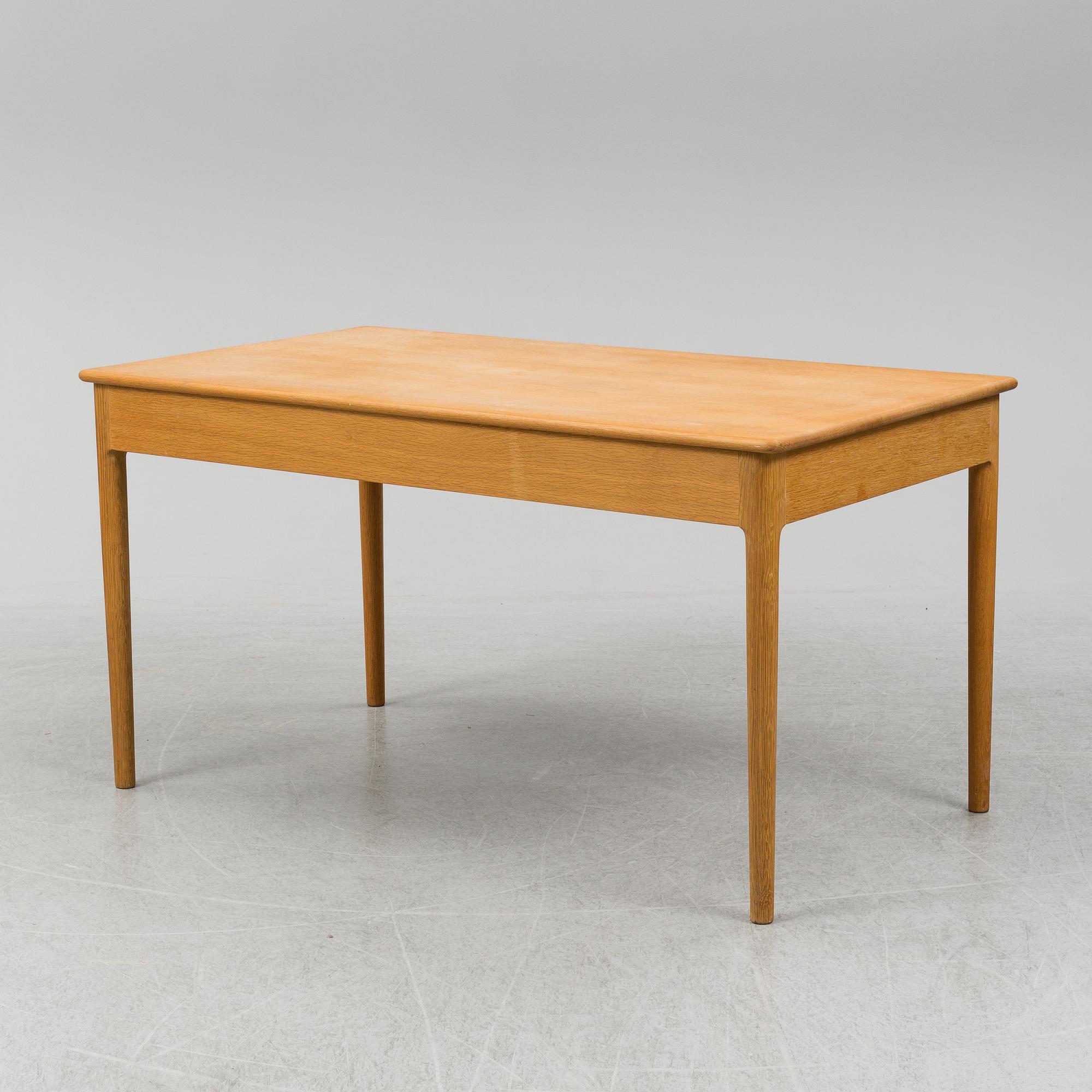 HANS J WEGNER, skrivbord, AT-305, Andreas Tuck, 1900-talets andra hälft.