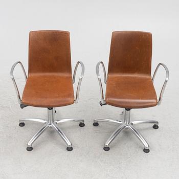 Jorge Pensi, a pair of "Gorka" swivel chairs, Akaba, Spain.