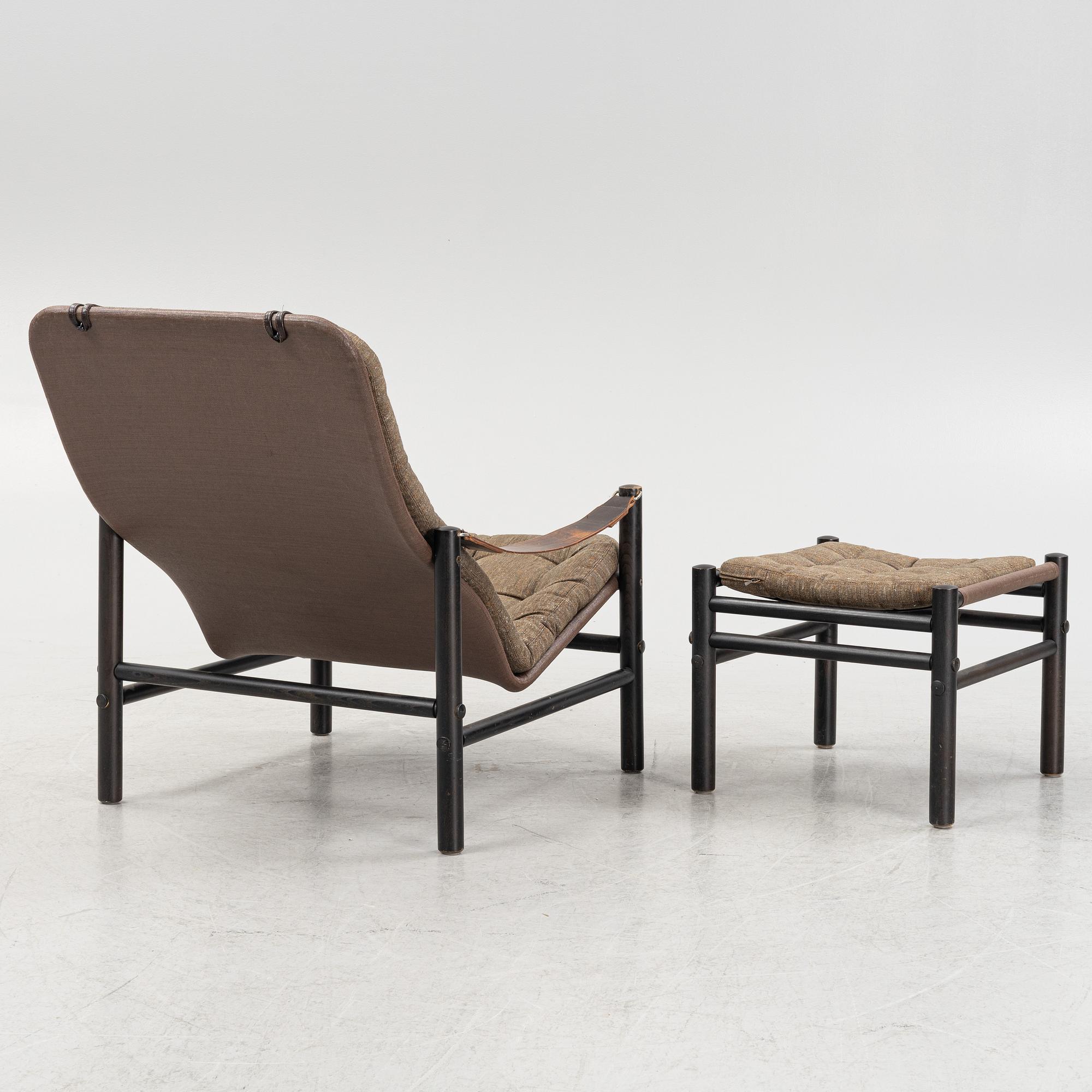 Bror Boije, fåtölj med fotpall, "Junker Hög", Dux, 1970-tal.