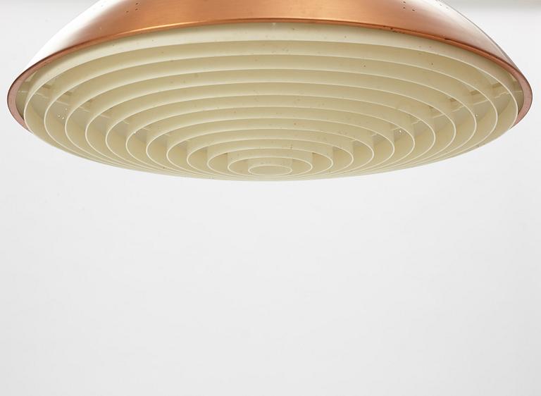 A mid 20th century ceiling lamp.