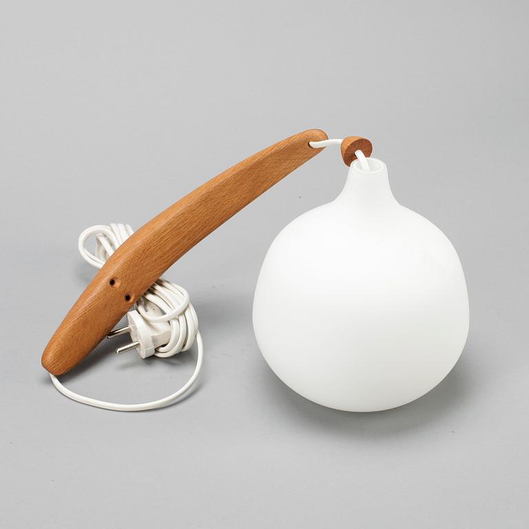 VÄGGLAMPA, Uno och Östen Kristiansson, Luxus. Modellen formgiven 1952.