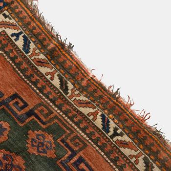 Matta, antik Lori Pambak, Kazak området, södra Kaukasus, ca 250 x 171 cm.