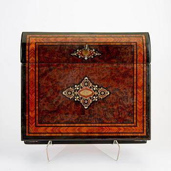 A late 19th century venere4d writing casket.