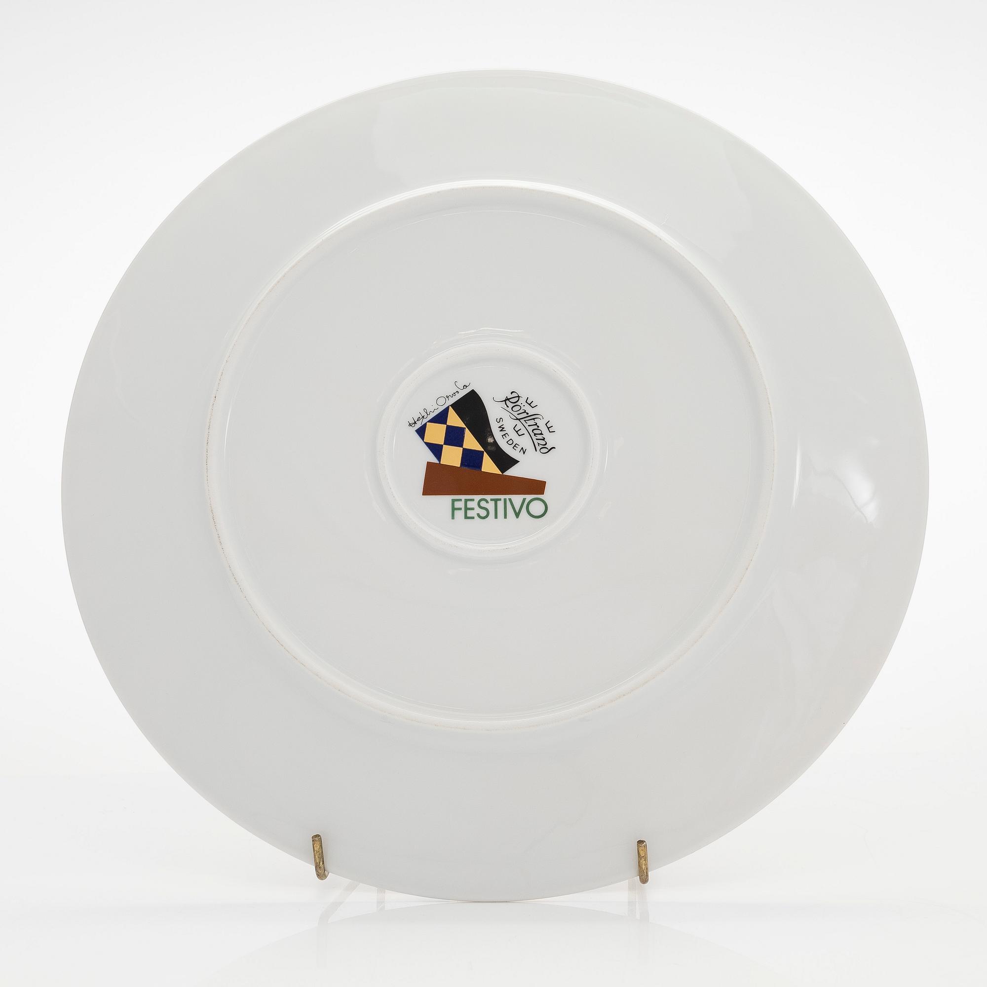 Heikki Orvola, A 10-piece coffee set in porcelain for Rörstrand, Sweden 1980s.