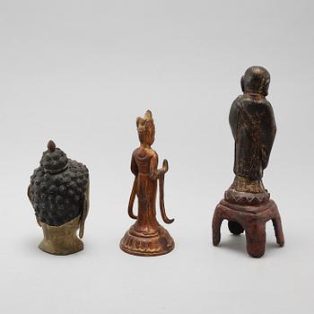 Three oriental sculptures from the 19/20th century.