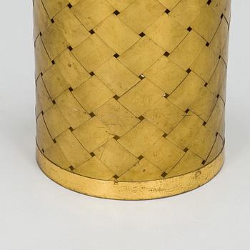 A mid-20th century paper basket.