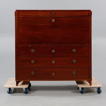 CHIFFONJÉ, tidigt 1800-tal.