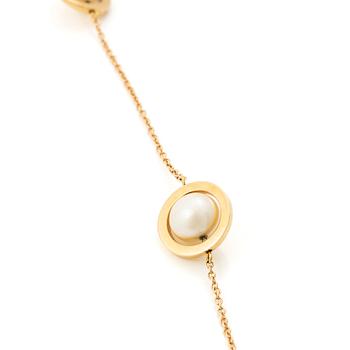 Efva Attling collier 18K guld med odlade pärlor.