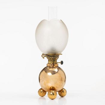 Kerosene lamp, Gold-Brenner, circa 1900.