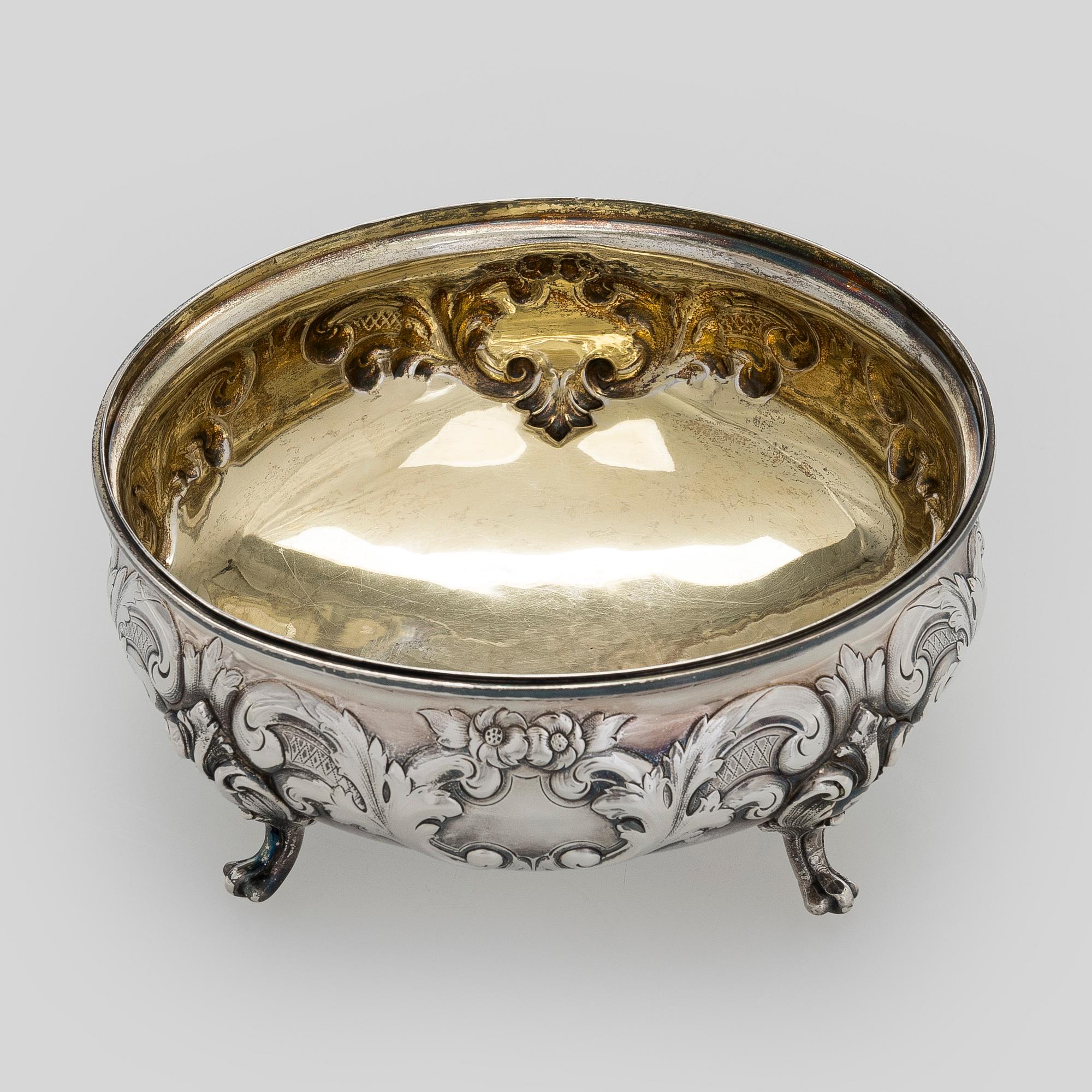A silver bowl, E. Schurmann, Frankfurt, Germany late 19th century.