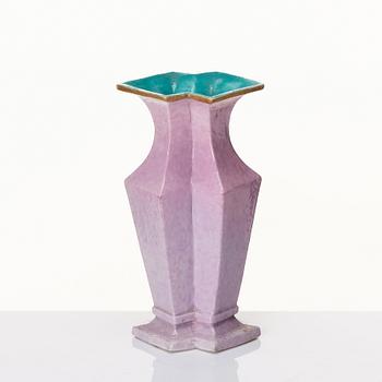 A Chinese double vase, Qing dynasty, 19th century.