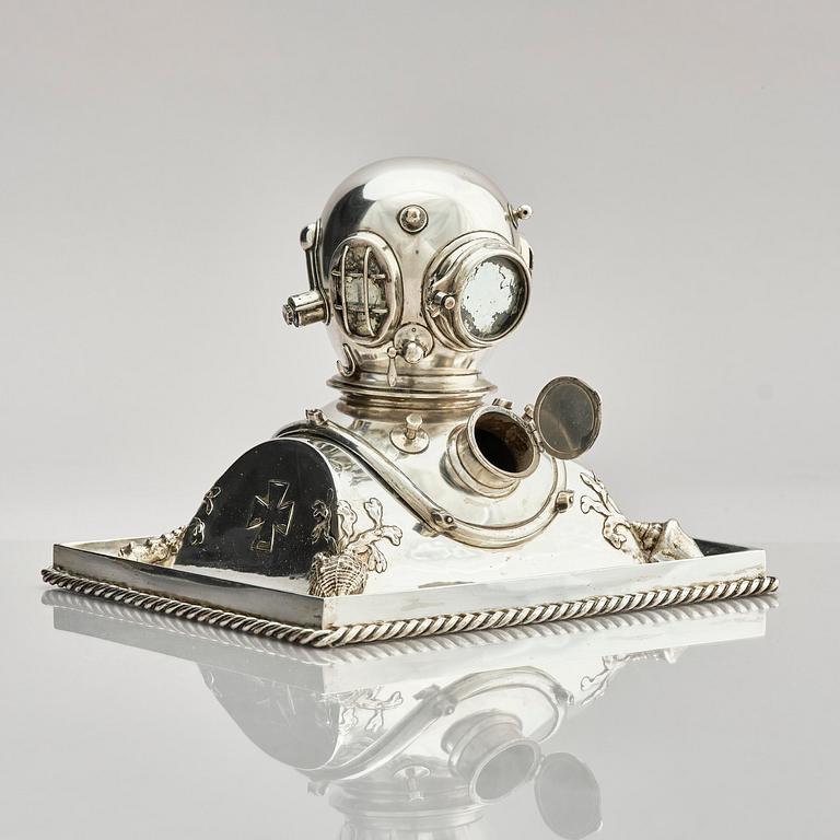 Firma Anton Michelsen, skulptur, sterling silver, Köpenhamn 1923.