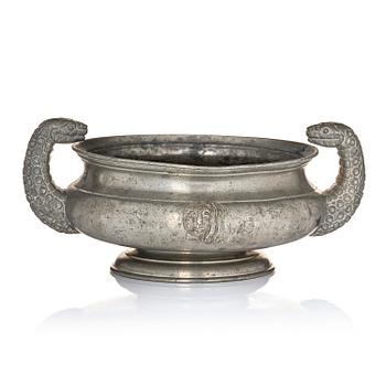 290. Anna Petrus, & Estrid Ericson, a pewter bowl with handles, model A 309, Firma Svenskt Tenn, Stockholm, 1927.