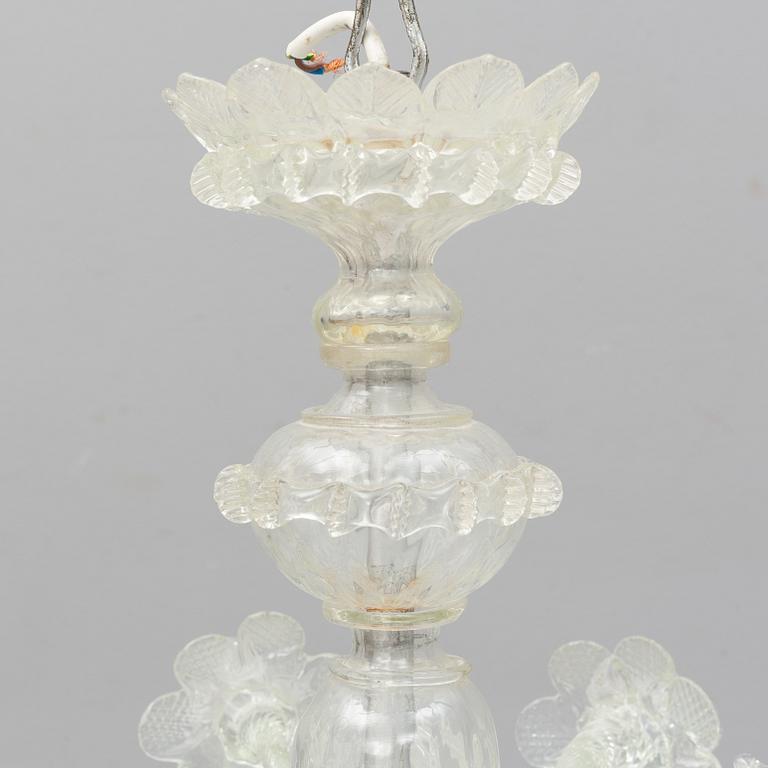 A Venetian style chandelier, mid-20th Century.