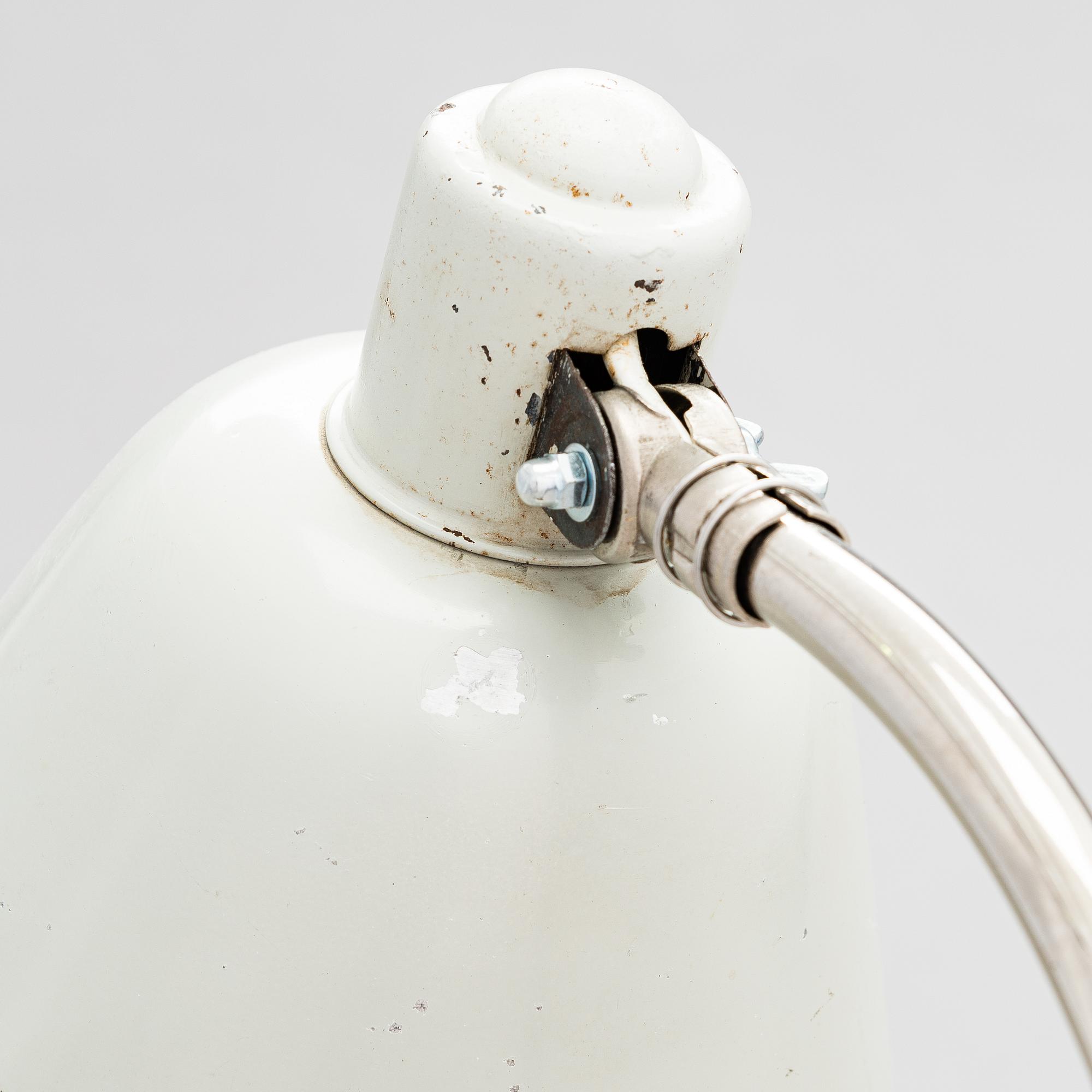 A Finnish desk lamp / table lamp model 2008, Orno, design year 1939.