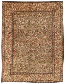 CARPET. Semi-antique Tabriz Ghanadi. 319 x 243 cm.