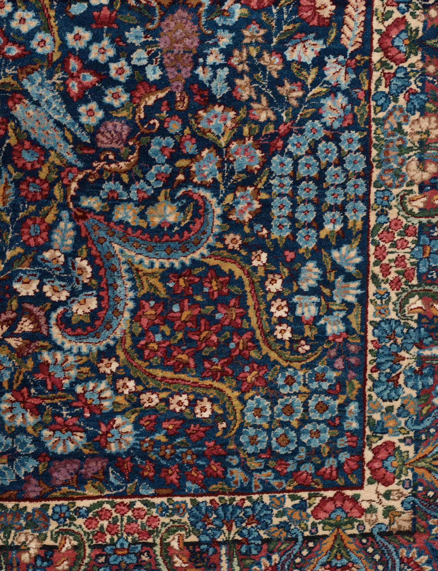 SEMI-ANTIQUE/OLD KERMAN. 227 x 145,5 cm.