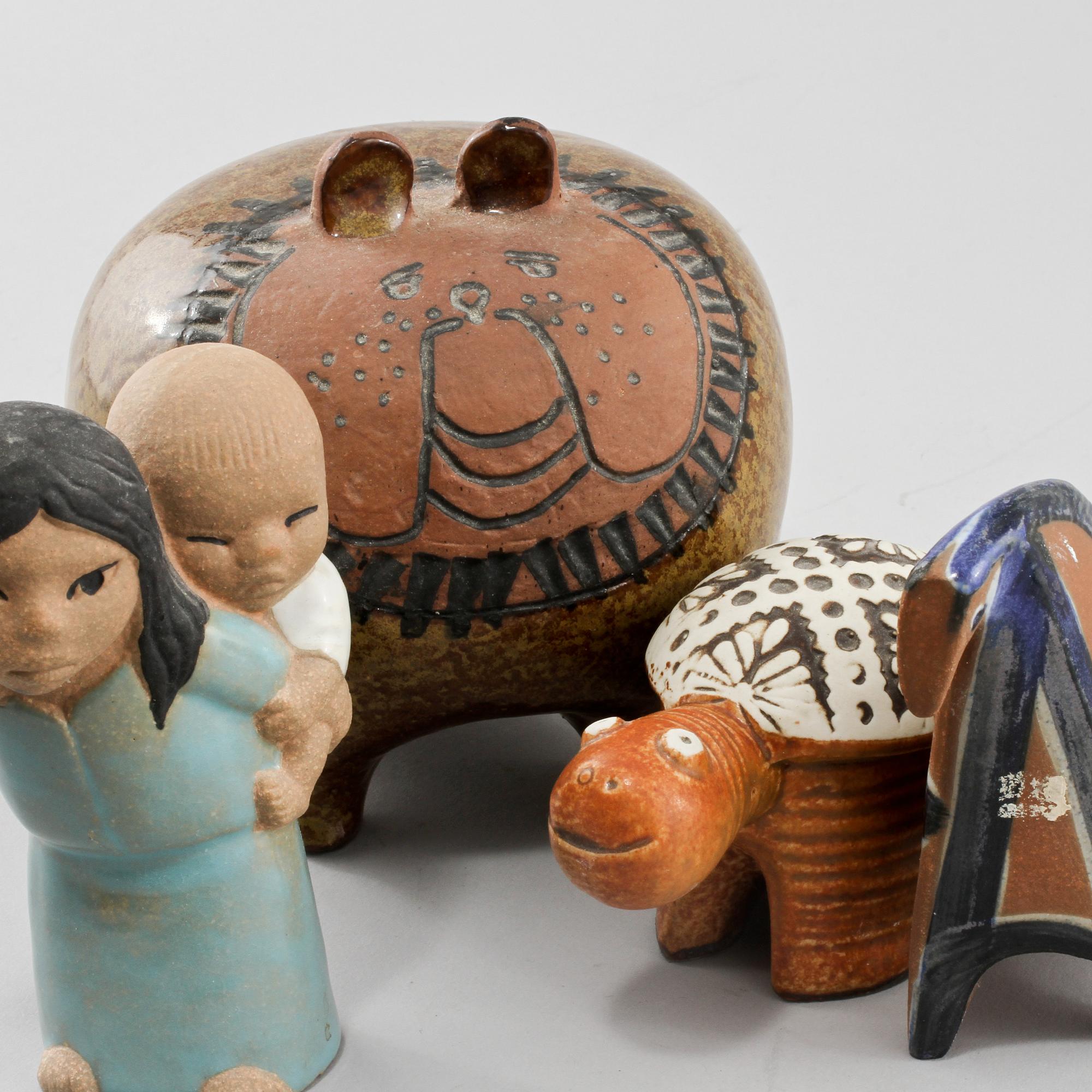 FIGURINER, 4 st, stengods, Lisa Larson, Gustavsberg, 1900-talets andra hälft.