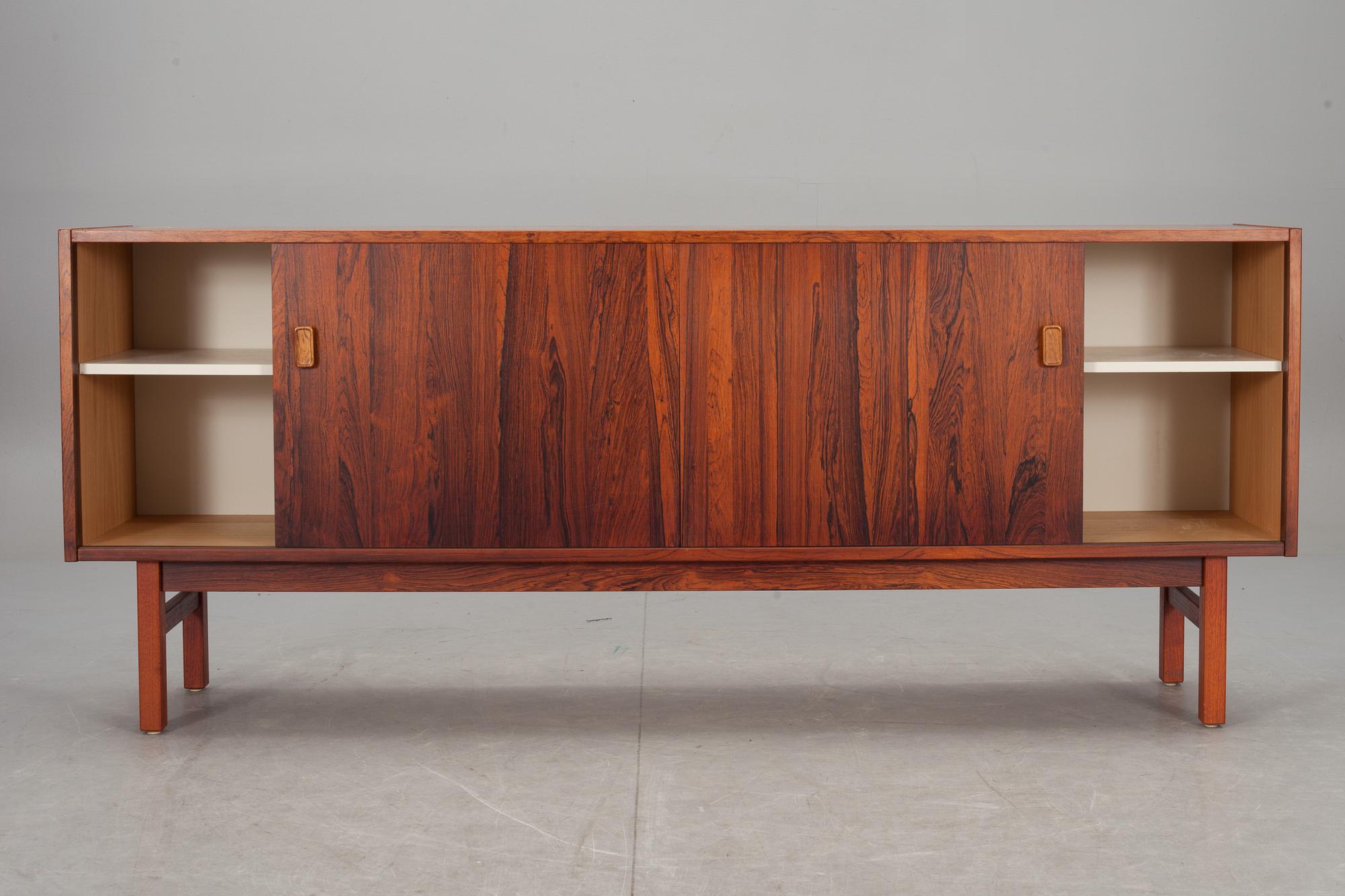 SIDEBOARD, 1900-talets andra hälft.