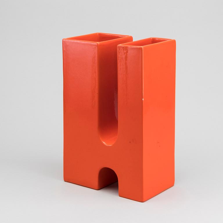 A 1970's Pierre Cardin pottery vase for Ceramica Franco Pozzi, Italy.