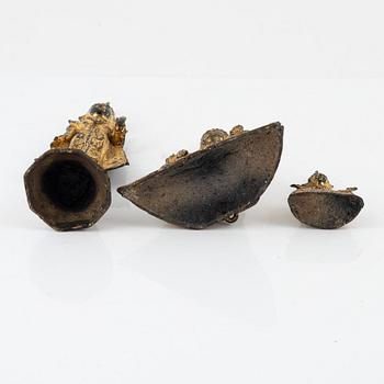 Buddhor, tre stycken, brons. Thailand, Bangkok,  omkring 1900.