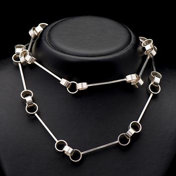 AN ELIS KAUPPI NECKLACE, silver. Kupittaan Kulta, Turku Finland 1973.