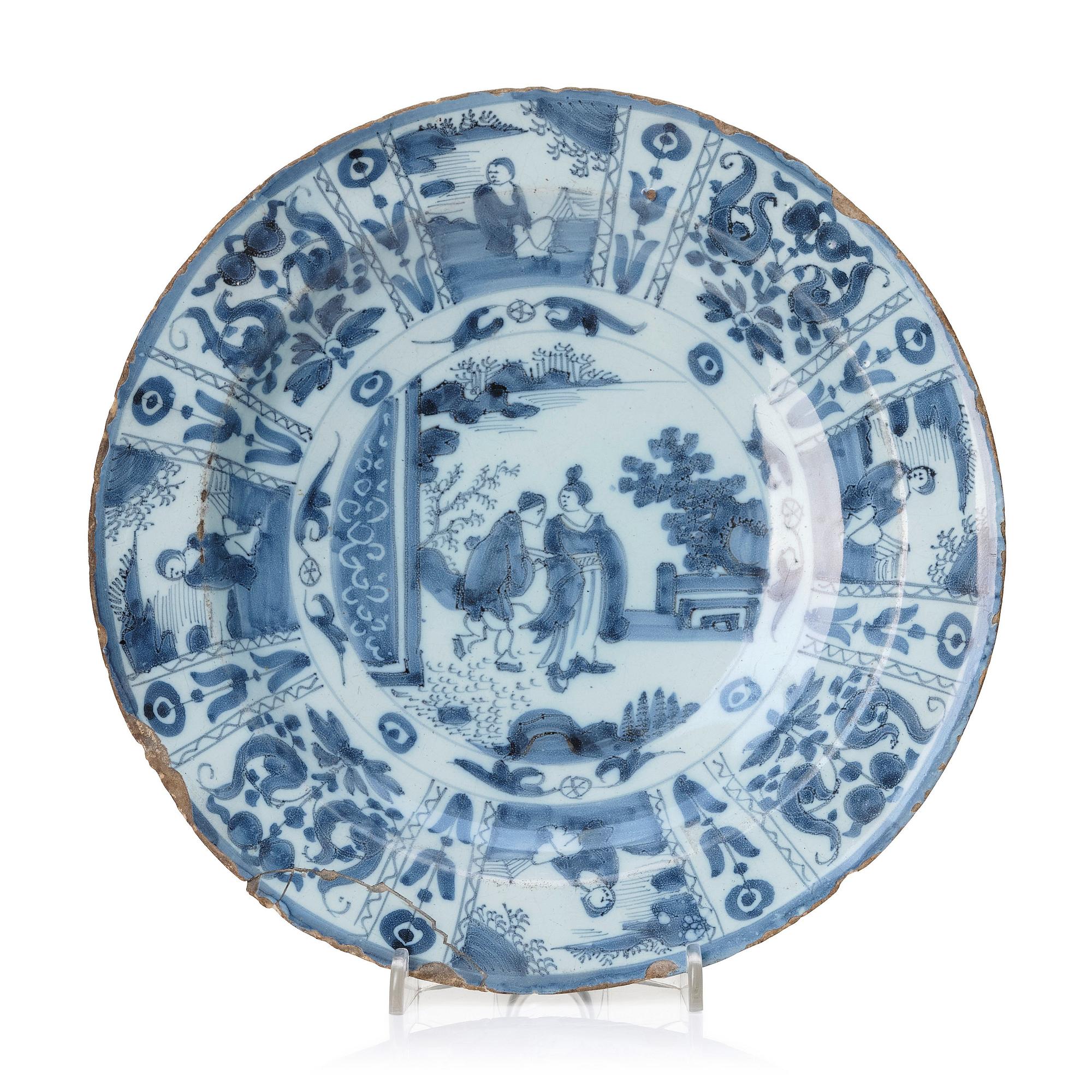 A Dutch faience dinner plate, late 17th Century.