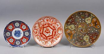 FAT, 3 st, porslin och cloisonné, Japan. 1800/1900-tal.