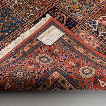 CARPET, old, Moud, circa 304 x 205 cm.