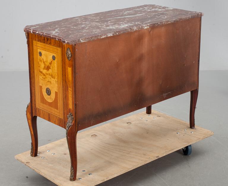 BARSKÅP/BYRÅ, gustaviansk stil, 1900-tal.