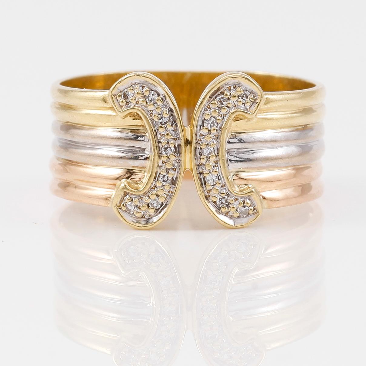 RING, 18K trefärgat guld samt mindre diamanter.