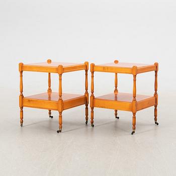 Sidobord/Sängbord ett par sent 1900-tal.