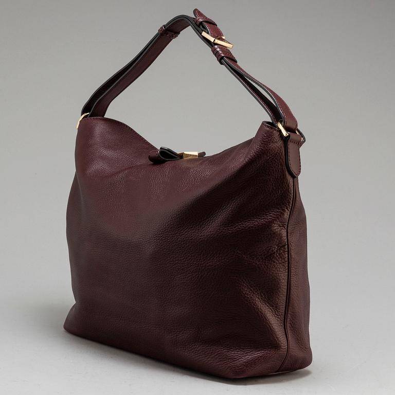 MULBERRY, a 'Freya' leather hobo bag.