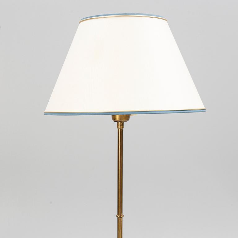 Bertil Brisborg, a model '32632' floor lamp, Nordiska Kompaniet, 1950's.