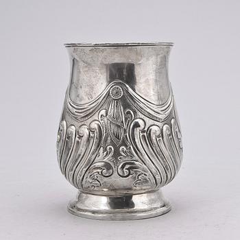 MUGG, silver, London 1783/84. Vikt ca 310 gram.