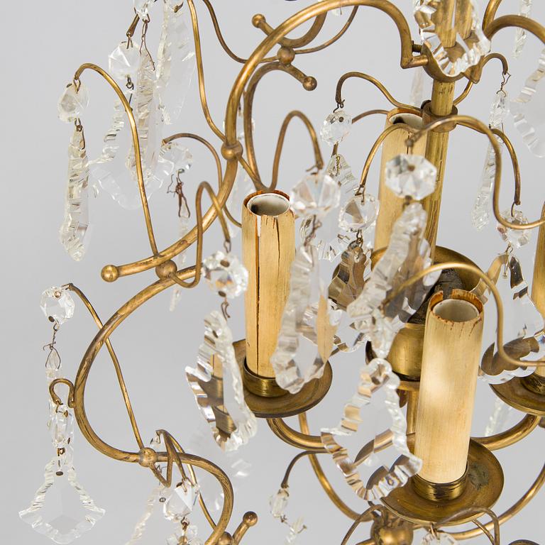 Paavo Tynell, a mid-20th century chandelier for Idman.