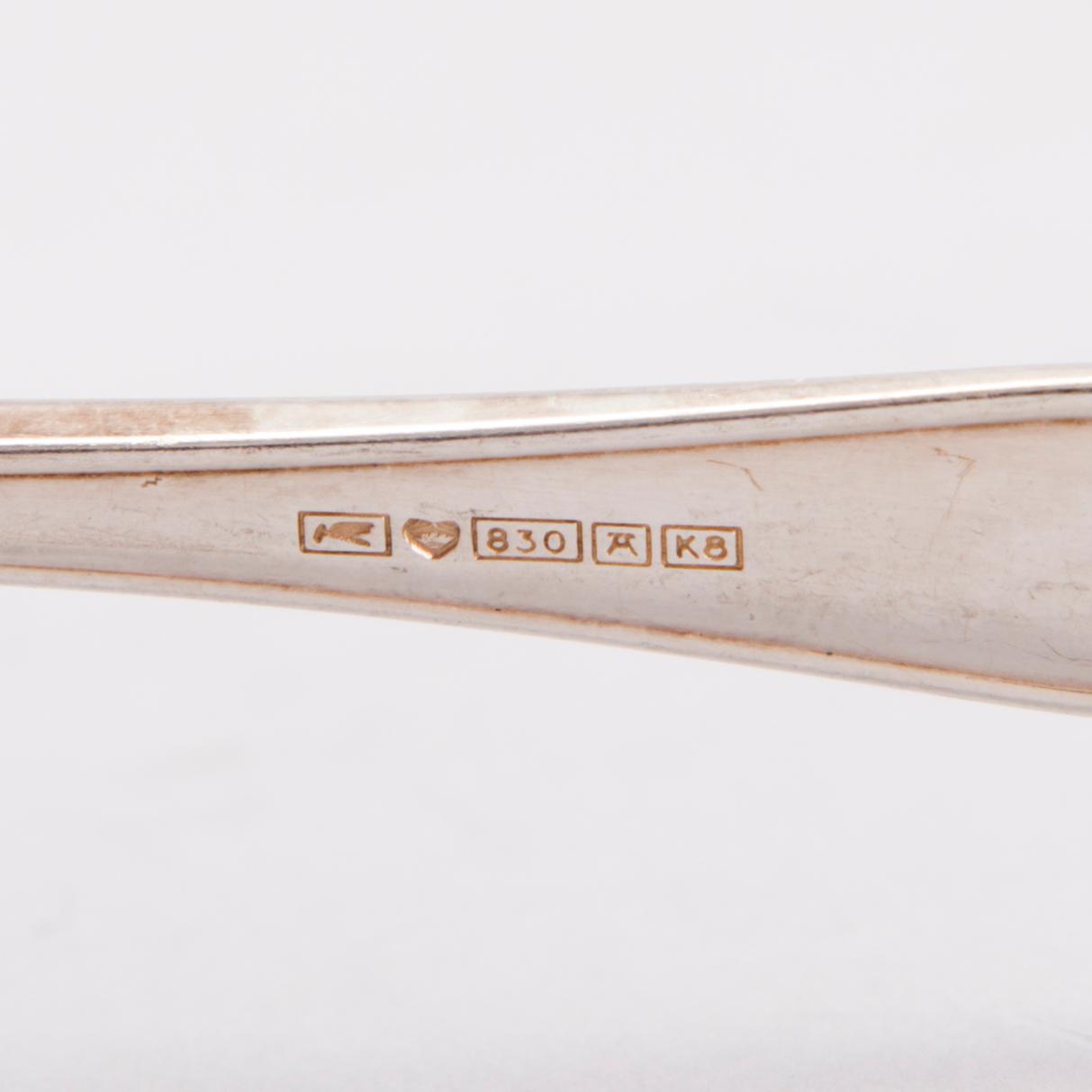 BESTICKUPPSÄTTNING, 36 delar, silver, Aura Kultaseppä 1980-tal.
