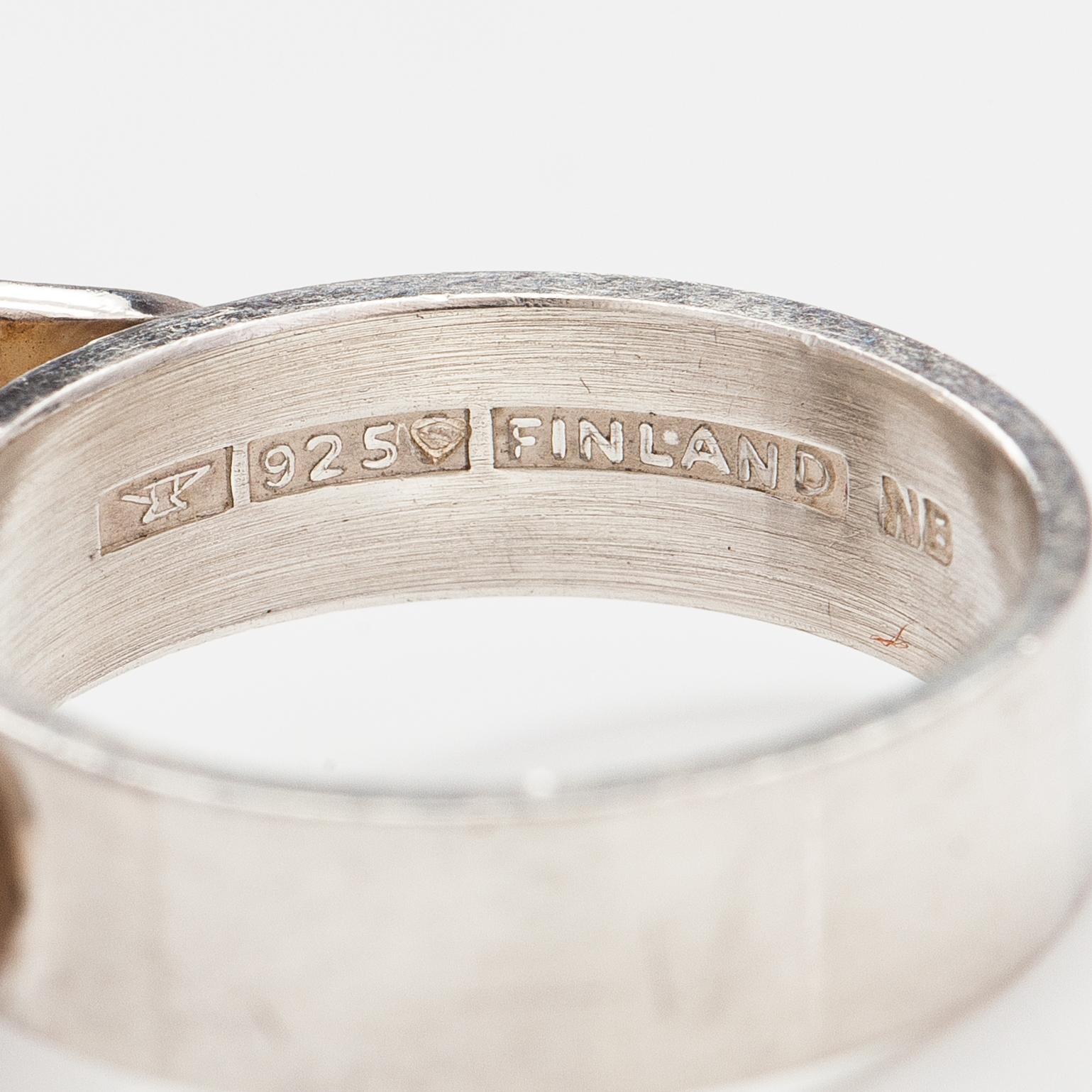 Elis Kauppi, A sterling silver ring with a rock crystal and chalcedony. Kupittaan kulta, Turku.