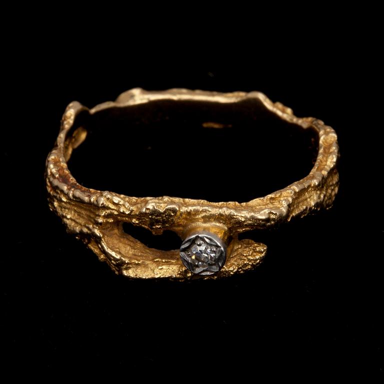 RING, guld 18K, diamant 0,02 ct, "Diamantdamm" Björn Weckström, Lapponia 1975.