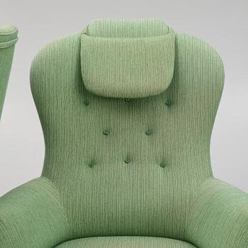 Carl Malmsten, a pair of jubilee edition "Farmor" armchairs, O.H.Sjögren, 2006.