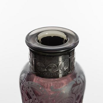 ANNA ÖRNBERG, vas, glas, Studioglas Strömbergshyttan, sign, dat 1992 o märkt UNIK. Graal-teknik.