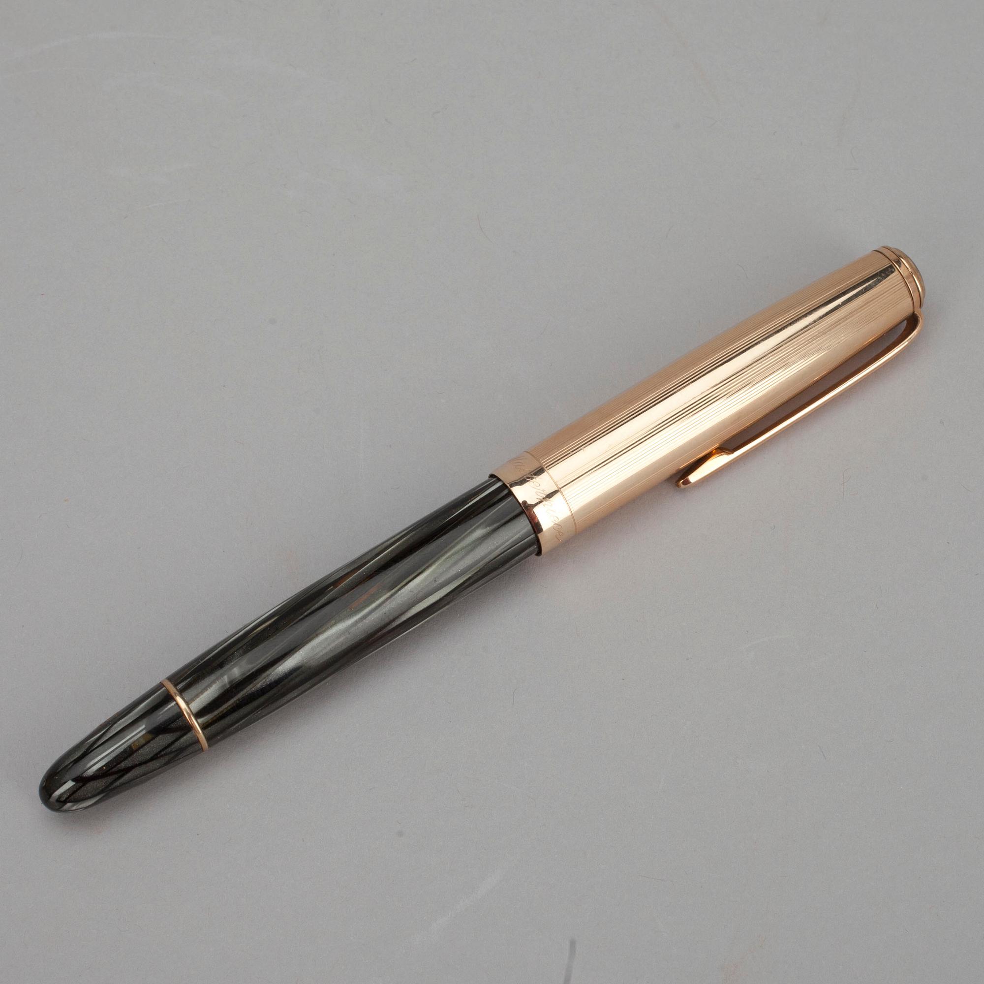 BLÄCKPENNA, Montblanc Masterpiece 642, förgylld kork. 1900-talets senare hälft.