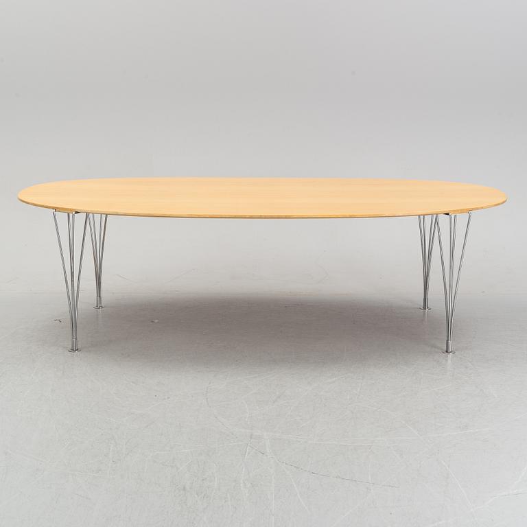 Piet Hein & Bruno Mathsson. A dining table "Super ellips", table top in birch. Labeled. Fritz Hansen.