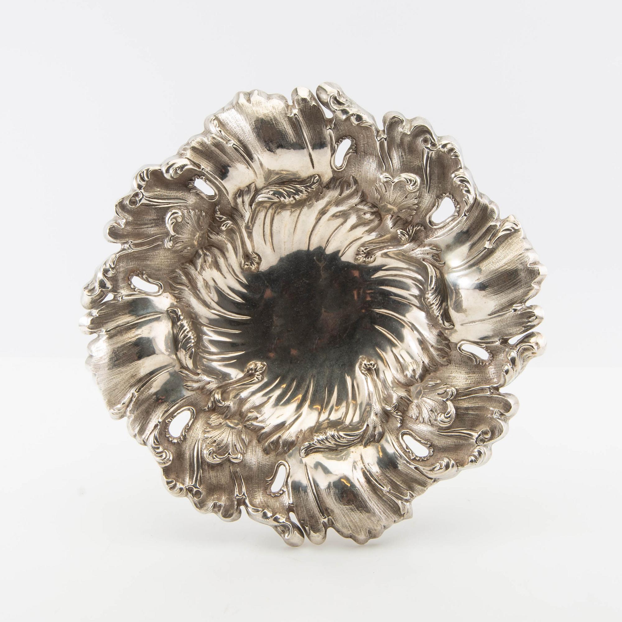 Christian Hammer uppsatsskål Nyrokoko silver Stockholm 1854.