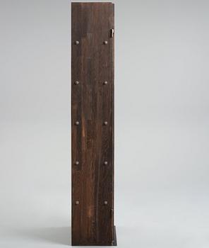Jonas Bohlin, skåp "Slottsbacken", ed. 104/200, Källemo efter 1987.