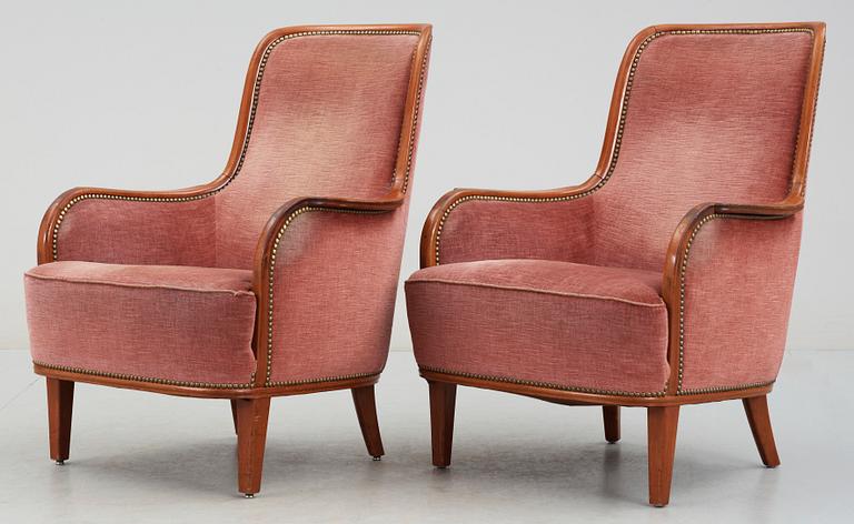 FÅTÖLJER, ett par, möjligen Carl Malmsten, 1950-tal.