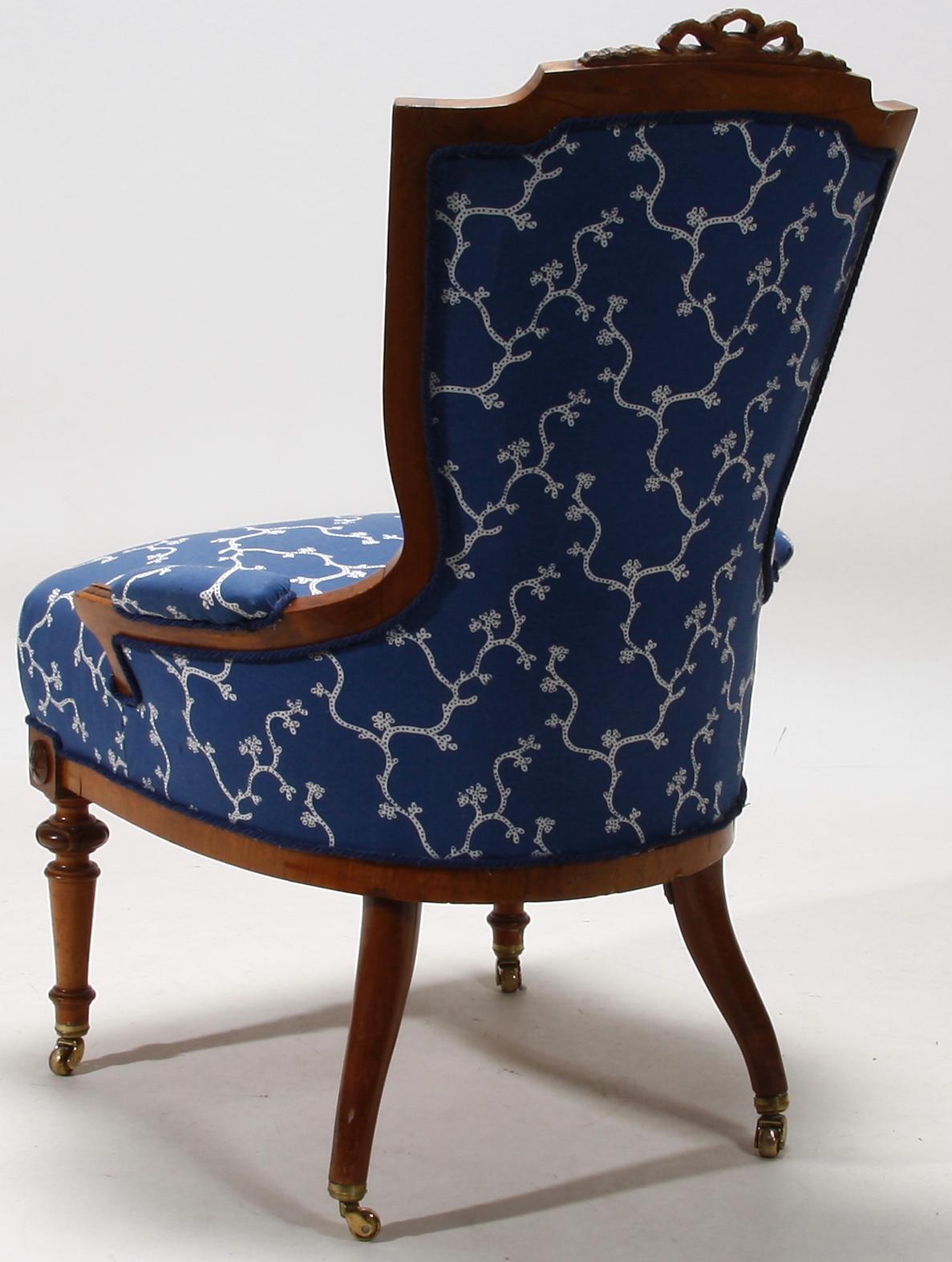 EMMAFÅTÖLJ, nyrenässans, 1800-talets slut.