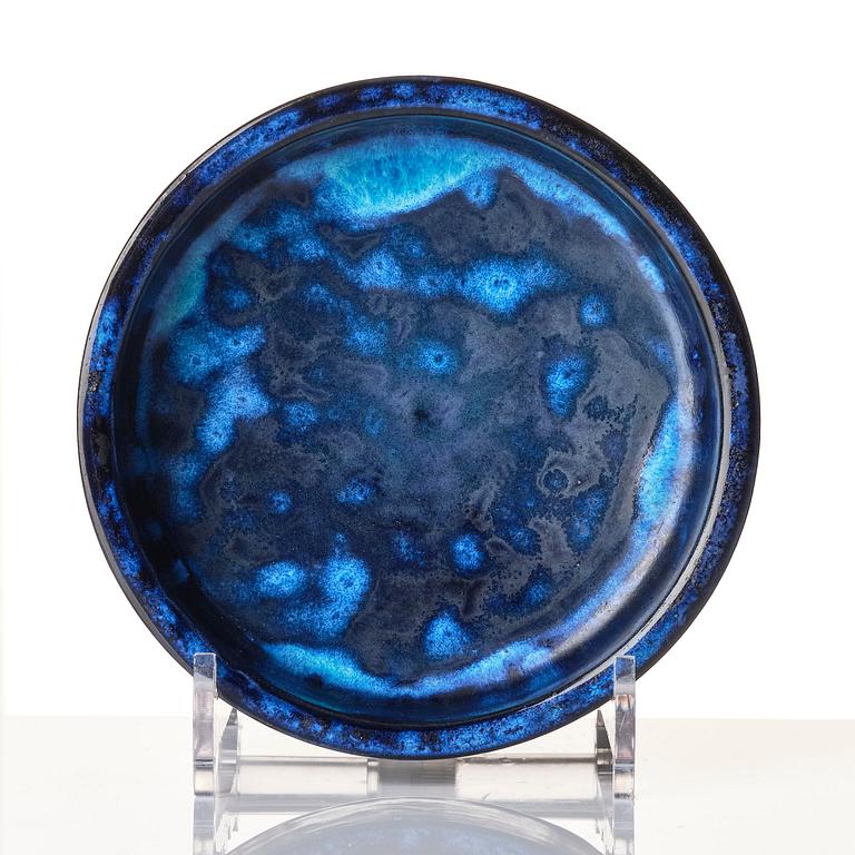 Wilhelm Kåge, an early Farsta stoneware dish, Gustavsberg 1933.